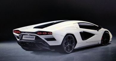 Photo of Lamborghini povlači Countach zbog poklopca motora