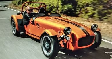 Photo of Caterham Seven 170 – Samo 440 kilograma na vagi