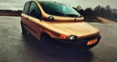 Photo of “Lamborgini” Multipla je punom brzinom krenuo na autoput