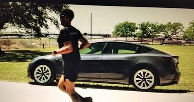 Photo of Maratonac Robi Balenger pobedio je Tesla Model 3